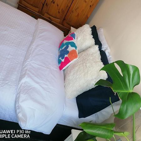 Edinburgh City Center Haymarket Double Room Zewnętrze zdjęcie