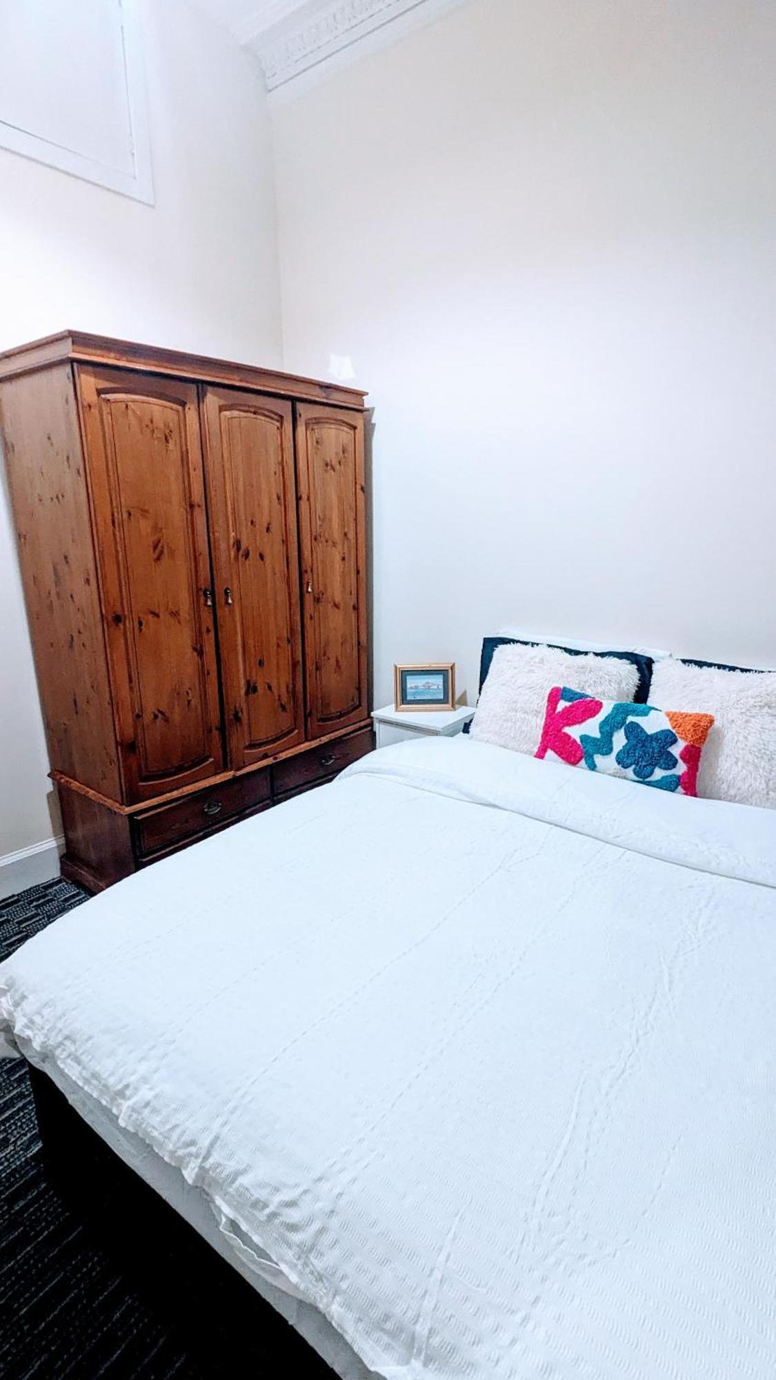 Edinburgh City Center Haymarket Double Room Zewnętrze zdjęcie